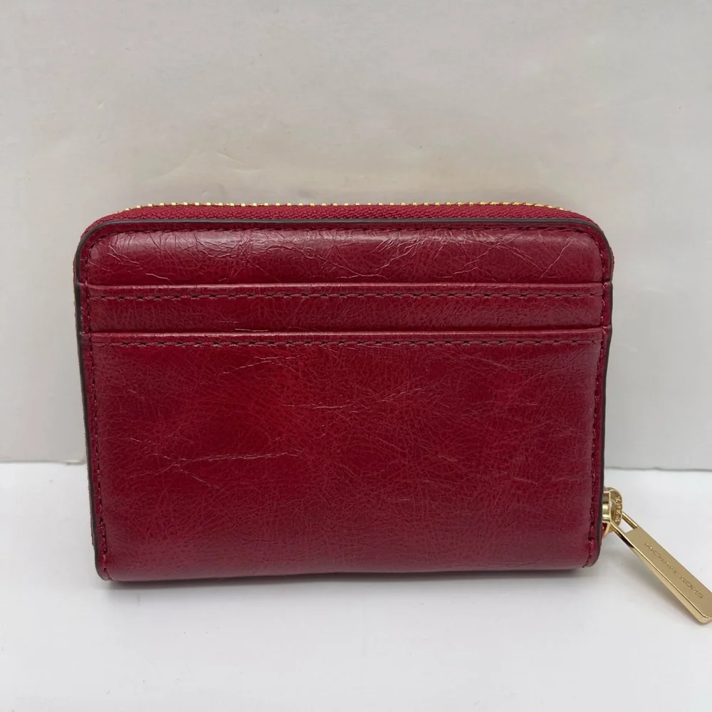 MICHAEL KORS Jet Set Medium Distressed Zip Around Card Case
Cherry 
NWT - Picture 3 of 16